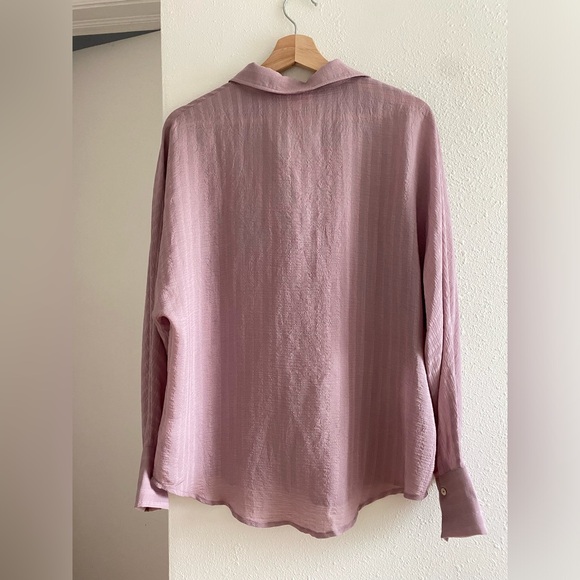 NWOT Bohme Lavender Button Down Top - Picture 2 of 5